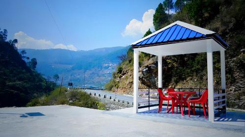 Imagen general del Hotel Hill River View Resort. Foto 11