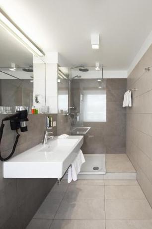 Imagen general del Hotel Hiller in Abstatt. Foto 4