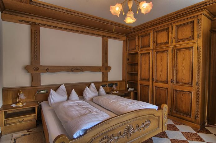 Imagen de la habitación del Hotel Hirsch, Bad Peterstal-Griesbach. Foto 6