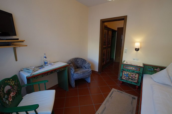 Imagen de la habitación del Hotel Hirsch, Bad Peterstal-Griesbach. Foto 15