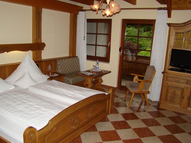 Imagen de la habitación del Hotel Hirsch, Bad Peterstal-Griesbach. Foto 17