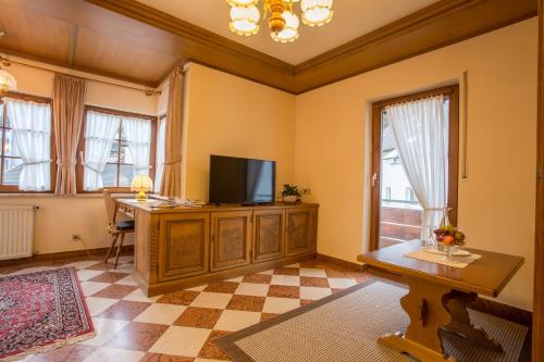 Imagen de la habitación del Hotel Hirsch, Bad Peterstal-Griesbach. Foto 7