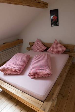 Imagen de la habitación del Hotel Hirschen. Foto 9