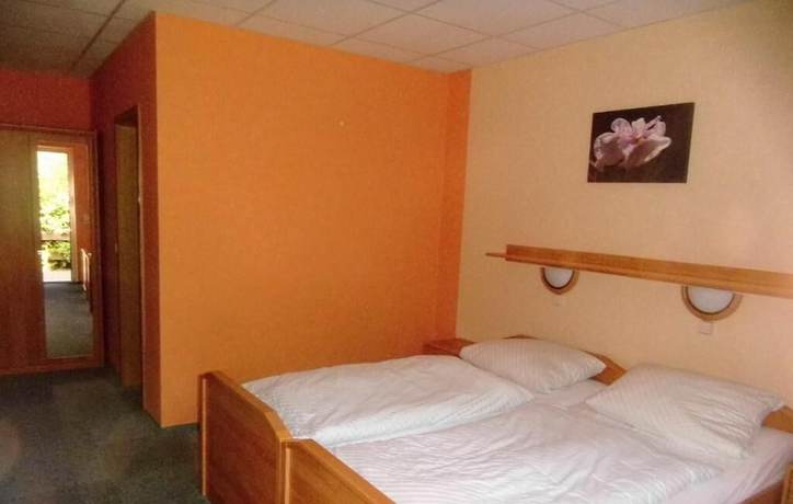 Imagen de la habitación del Hotel Hof von Hannover. Foto 2