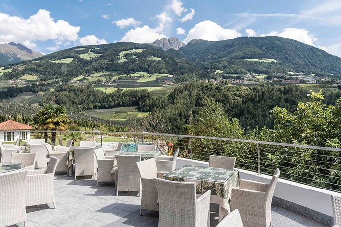 Imagen de los exteriores del Hotel Hofbrunn. Foto 13