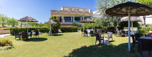 Imagen general del Hotel Holiday, Vasto. Foto 7
