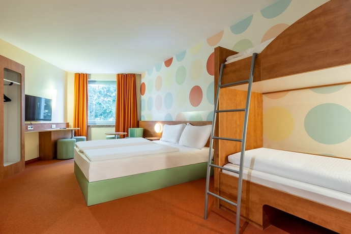 Imagen de la habitación del Hotel Holledau. Foto 7