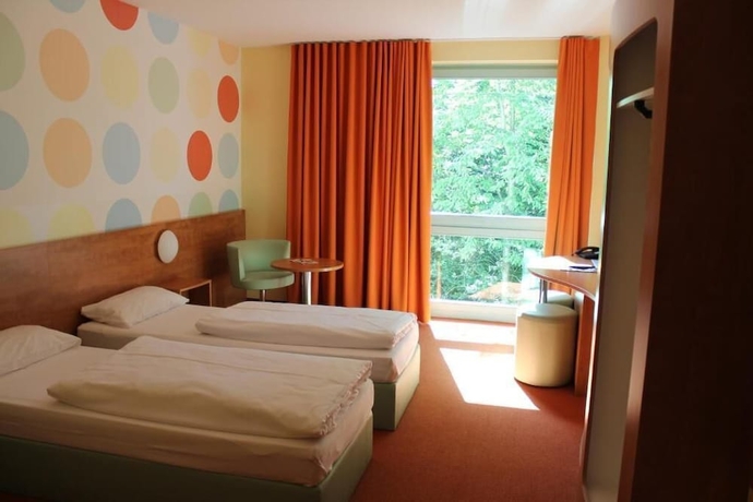 Imagen de la habitación del Hotel Holledau. Foto 10