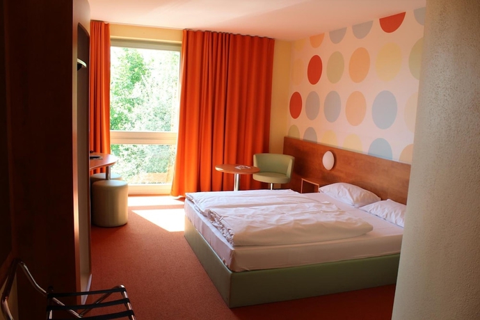 Imagen de la habitación del Hotel Holledau. Foto 12