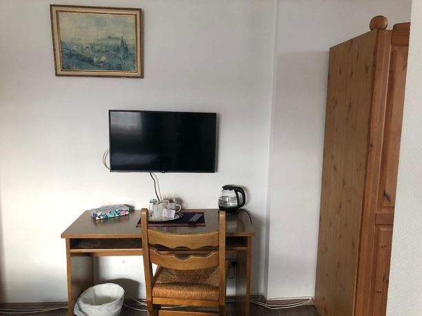 Imagen de la habitación del Hotel Holthausen. Foto 4