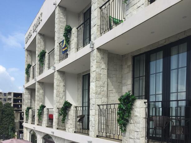 Imagen general del Hotel Homey Kobuleti. Foto 41