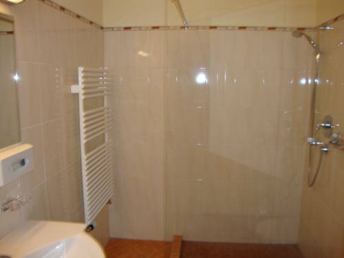 Imagen de la habitación del Hotel Huber Hochland. Foto 16