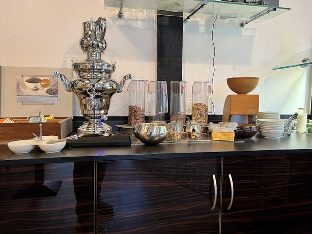 Imagen del bar/restaurante del Hotel Hubertus. Foto 6