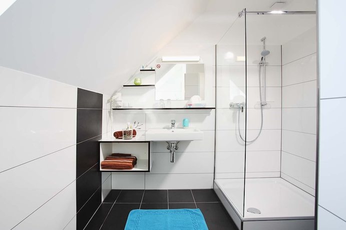 Imagen de la habitación del Hotel Hubertus. Foto 12