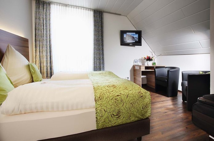 Imagen de la habitación del Hotel Hubertus. Foto 13