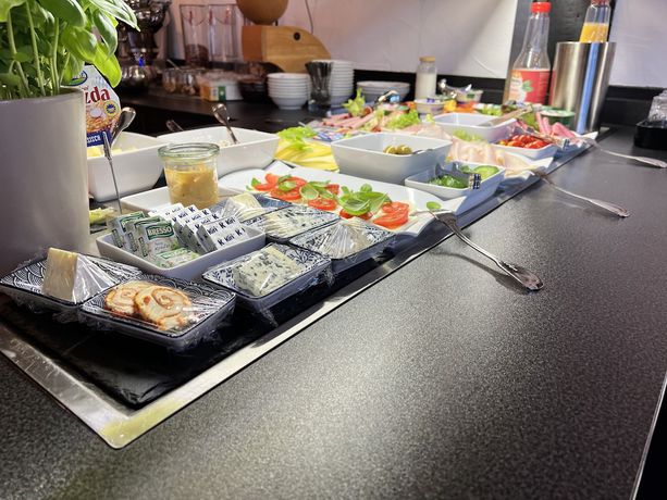 Imagen del bar/restaurante del Hotel Hubertus. Foto 9