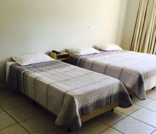 Imagen de la habitación del Hotel Huesca. Foto 5