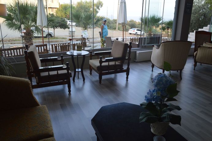 Imagen de los interiores del Hotel Hugo. Foto 16