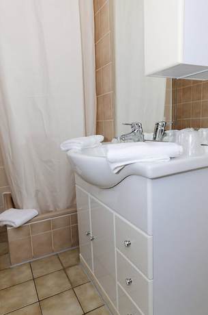 Imagen de la habitación del Hotel H&uuml;ttl - Garni. Foto 9