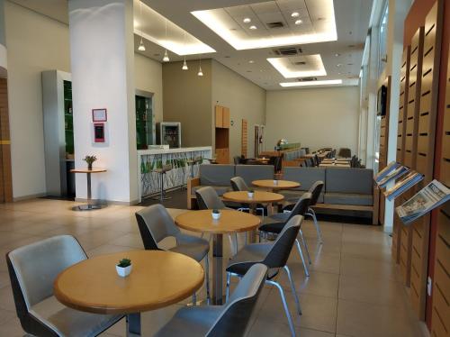 Imagen general del Hotel Ibis Lins. Foto 6