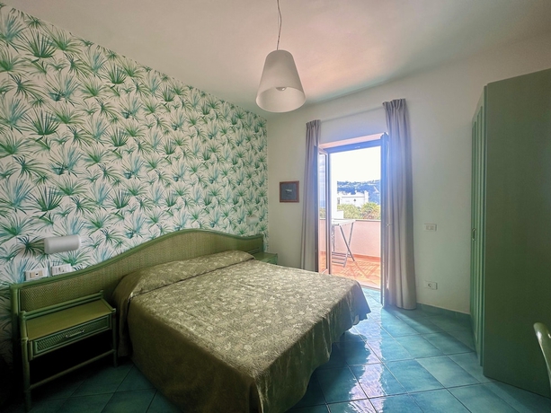 Imagen de la habitación del Hotel Ideal, Cuotto. Foto 5