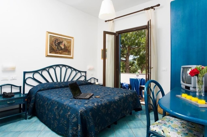 Imagen de la habitación del Hotel Ideal, Cuotto. Foto 9