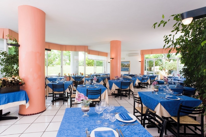 Imagen de la habitación del Hotel Ideal, Cuotto. Foto 12