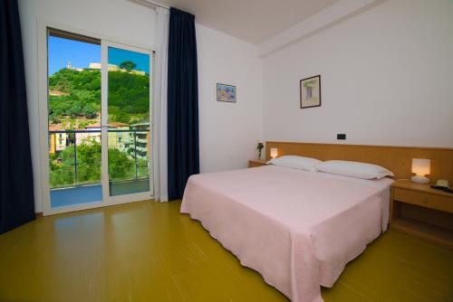 Imagen de la habitación del Hotel Ideal, Grottammare. Foto 9