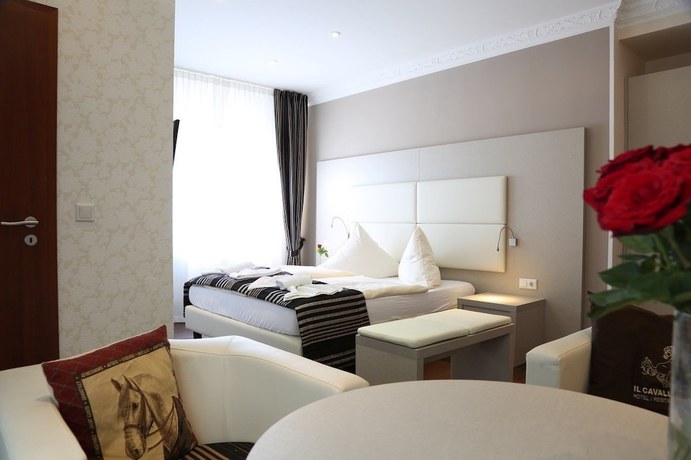 Imagen de la habitación del Hotel Il Cavallino. Foto 11