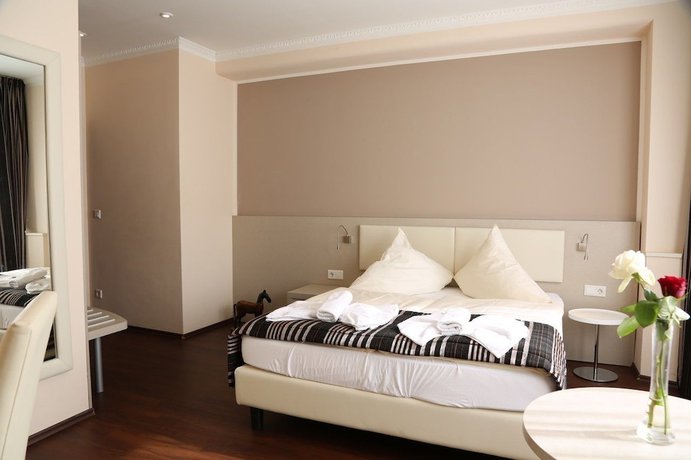 Imagen de la habitación del Hotel Il Cavallino. Foto 15