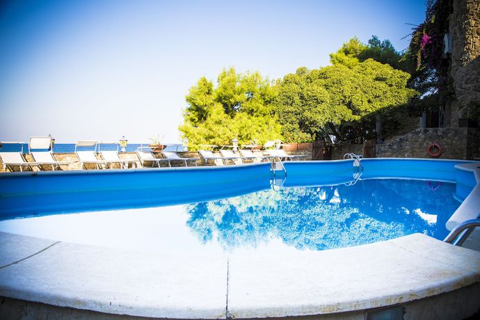 Imagen de la piscina del Hotel Il Gabbiano Palinuro. Foto 16
