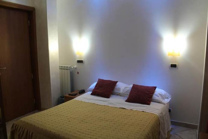 Imagen de la habitación del Hotel Il Giardino degli Aranci. Foto 6