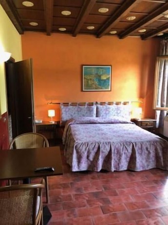 Imagen de la habitación del Hotel Il Granaio. Foto 5