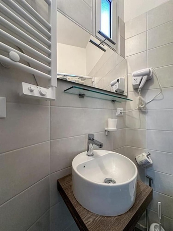 Imagen de la habitación del Hotel Ilde. Foto 3