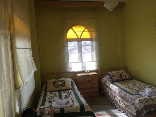 Imagen de la habitación del Hotel Ilhan. Foto 3