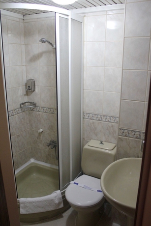 Imagen de la habitación del Hotel Imga. Foto 12