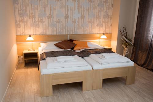 Imagen de la habitación del Hotel Imos. Foto 2