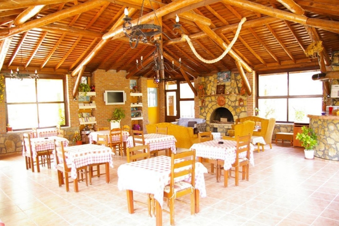 Imagen del bar/restaurante del Hotel Imparator. Foto 2