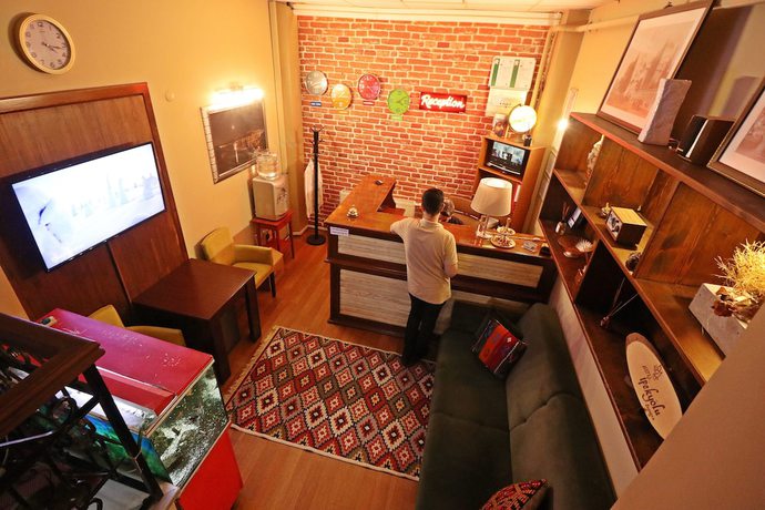 Imagen de los interiores del Hotel Ipekyolu. Foto 20