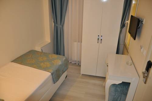 Imagen de la habitación del Hotel Iscen. Foto 2
