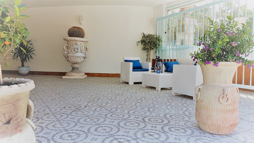 Imagen general del Hotel Ischia Onda Blu. Foto 2