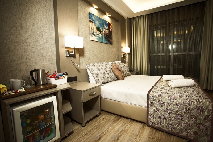 Imagen de la habitación del Hotel Iz. Foto 7