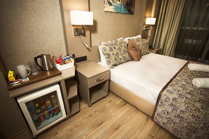 Imagen de la habitación del Hotel Iz. Foto 10