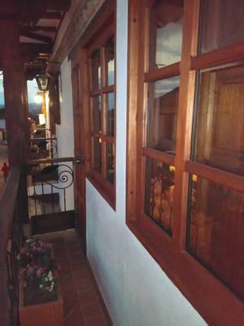 Imagen de la habitación del Hotel Jardines De La Villa. Foto 6