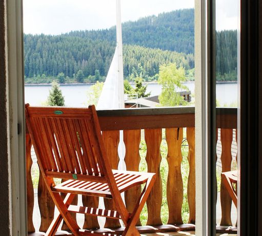 Imagen de los exteriores del Hotel J&auml;gerhof, Schluchsee. Foto 18