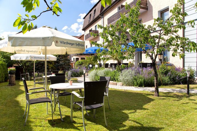 Imagen general del Hotel J&auml;gerhof, Staatsbad Br&uuml;ckenau. Foto 3