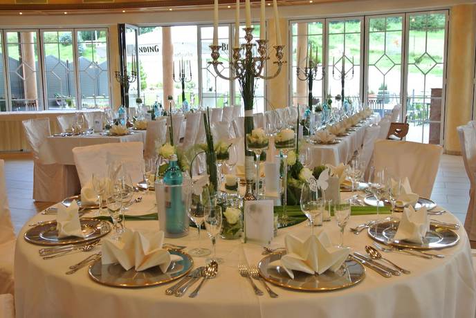 Imagen del bar/restaurante del Hotel J&auml;gerhof, Weibersbrunn. Foto 3