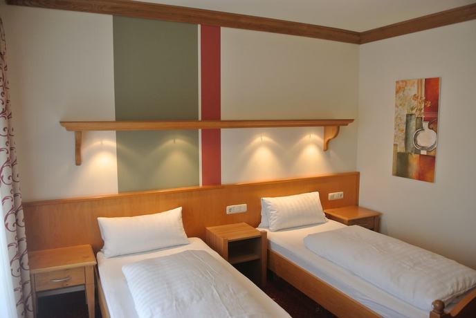 Imagen de la habitación del Hotel J&auml;gerhof, Weibersbrunn. Foto 17