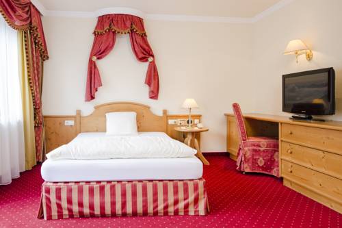 Imagen de la habitación del Hotel Jenbacherhof. Foto 9