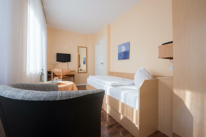 Imagen general del Hotel Joh. Foto 4